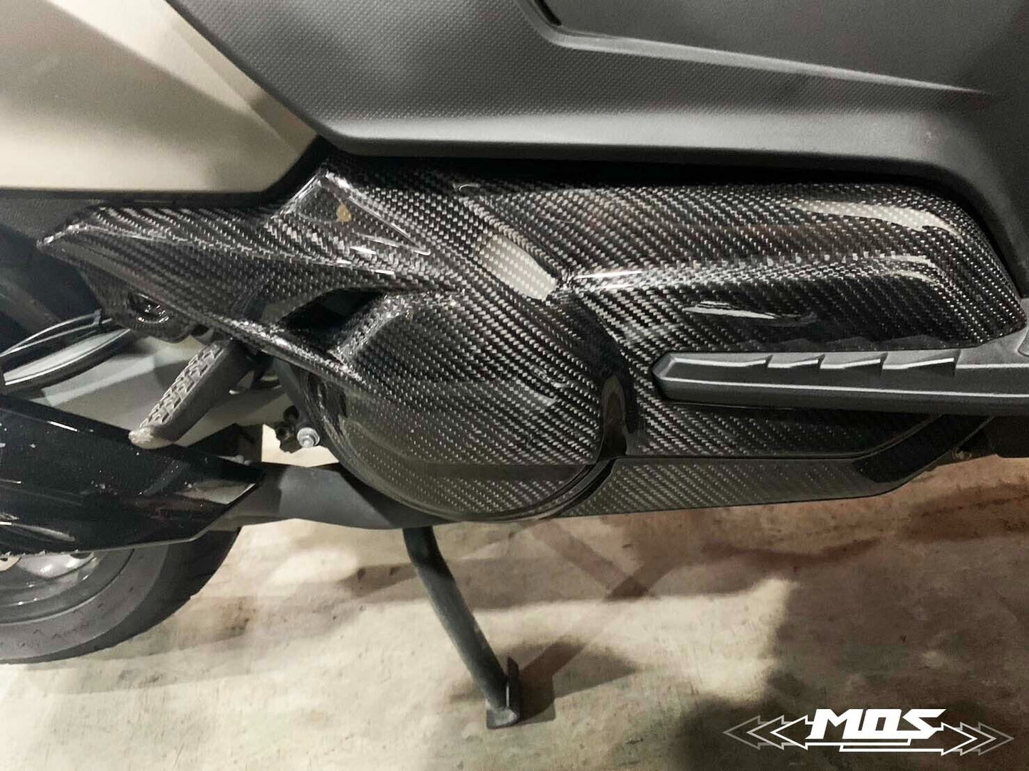 MOS Carbon Fiber Engine Covers for Kymco AK550 Premium 2022-2024