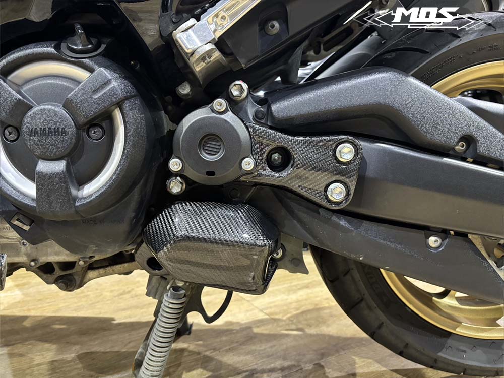 Carbon Fiber Swing Arm Holder Cover for Yamaha TMAX 560 2022-2025