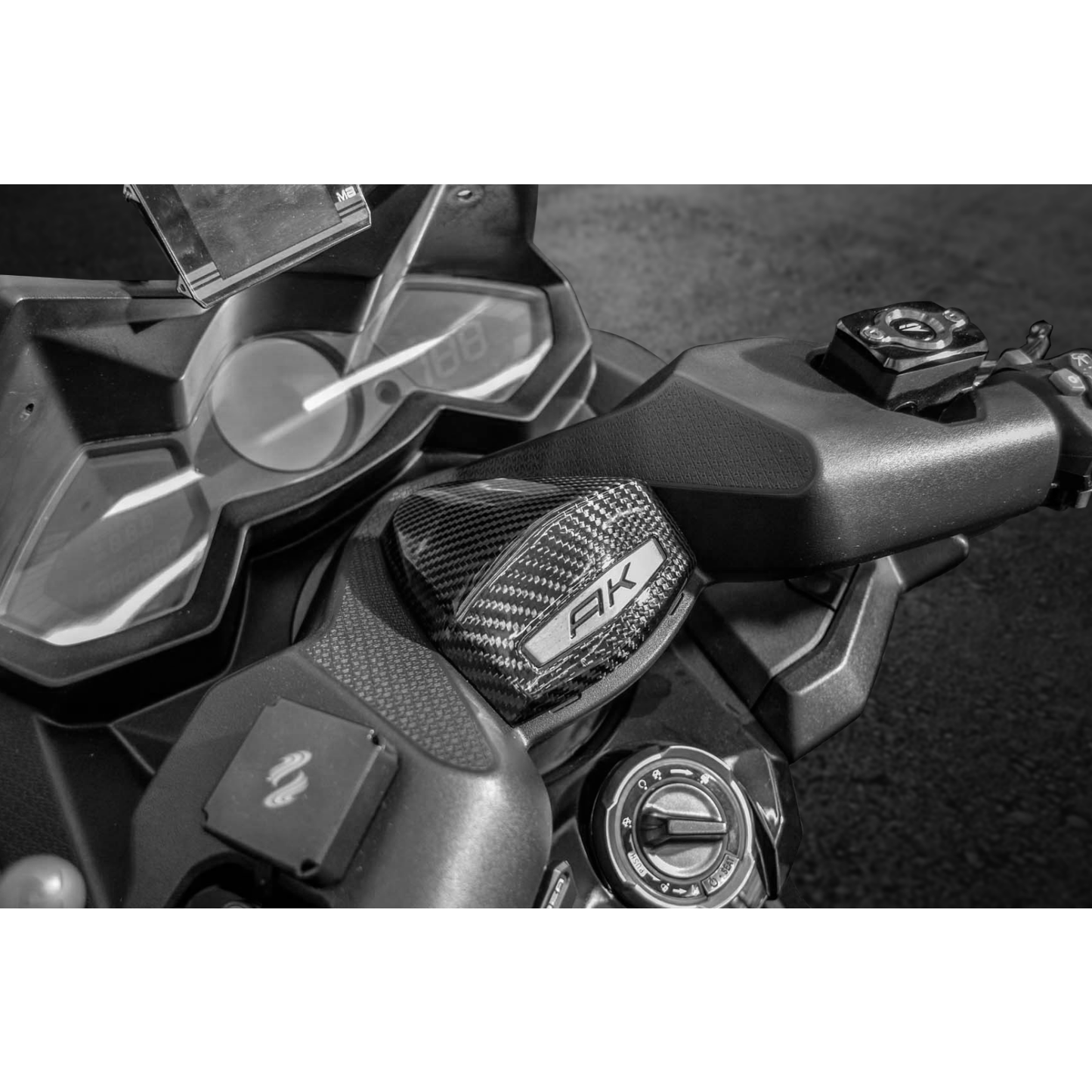 MOS Carbon Fiber Handlebar Central Cover for Kymco AK550 2018 - 2024