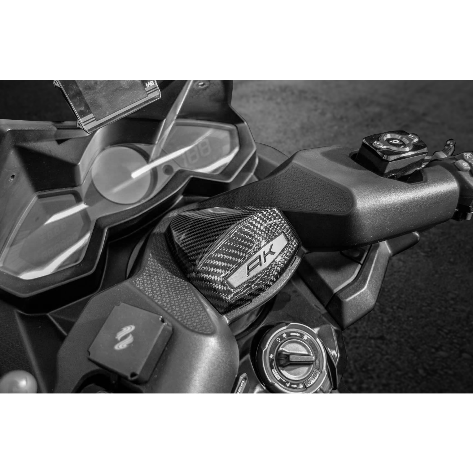 MOS Carbon Fiber Handlebar Central Cover for Kymco AK550 2018 - 2024